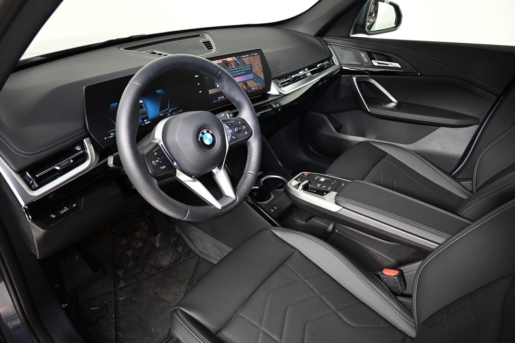 Thumbnail: 2026 BMW X1 - 15