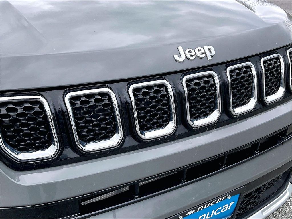 2024 Jeep Compass — photo 28
