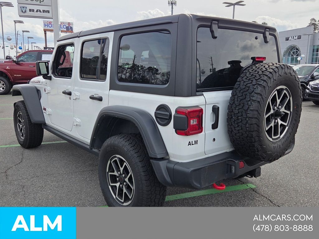 Used 2024 White Jeep Rubicon image 13