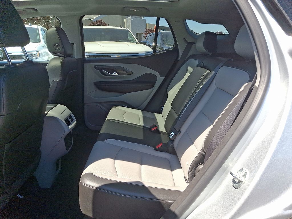 2022 GMC Terrain SLT 10