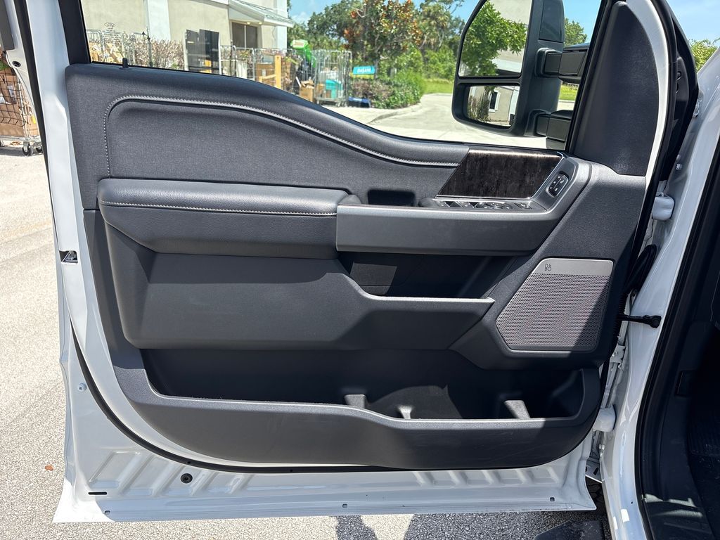 New 2026 White Ford Lariat image 27