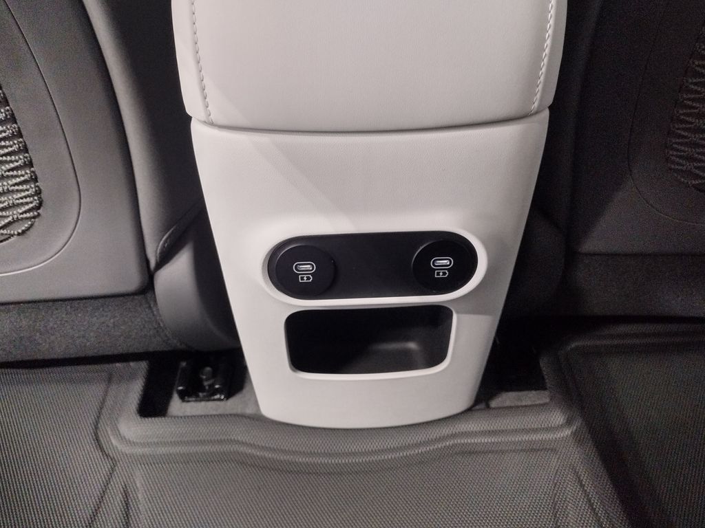 2026 Hyundai IONIQ 5 SE Standard Range