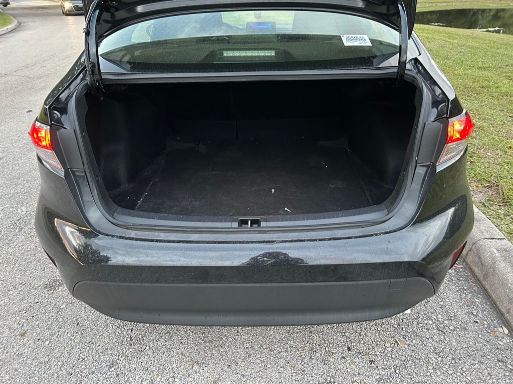 Thumbnail: 2024 Toyota Corolla - 10