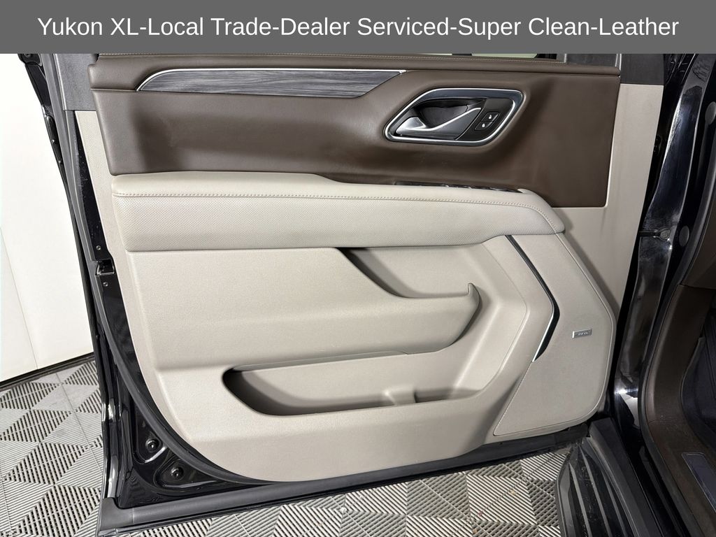 used 2022 GMC Yukon XL car, priced at $40,977