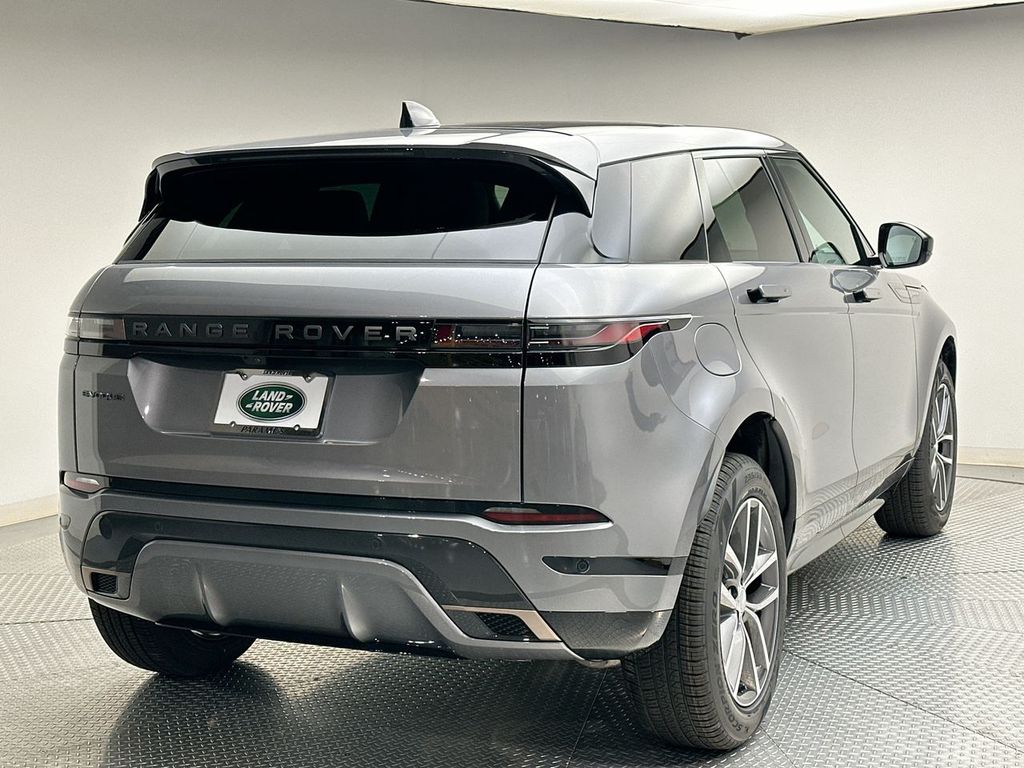 2025 Land Rover Range Rover Evoque Dynamic 2