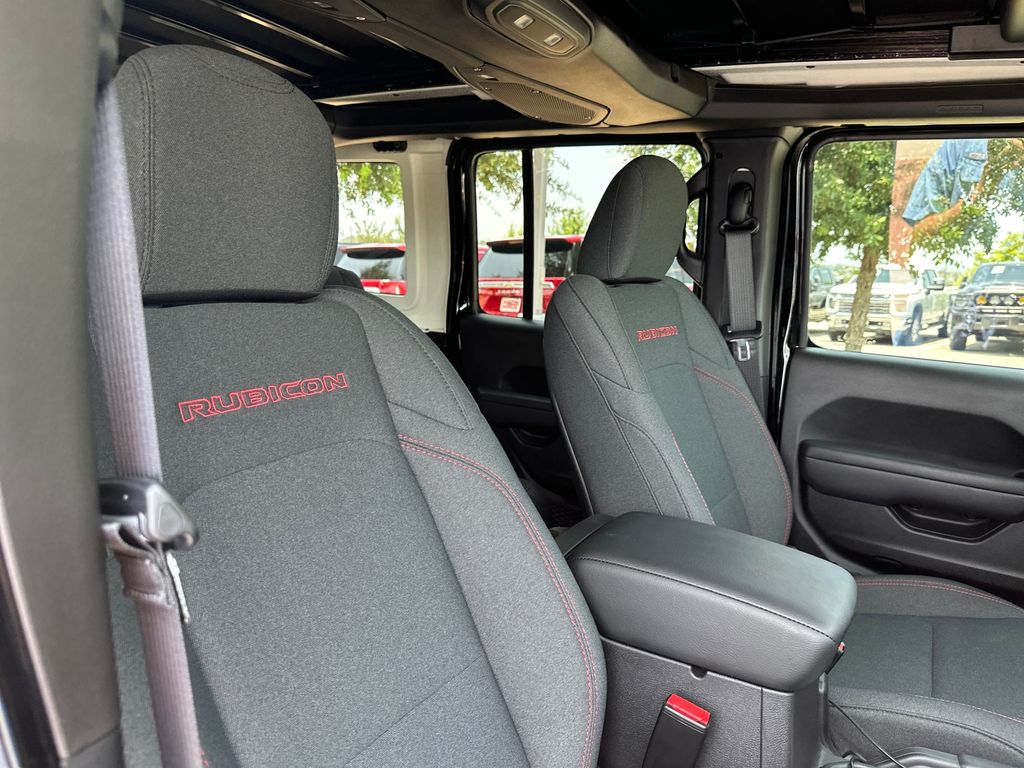 New Car 2025 Jeep Wrangler  Rubicon For Sale Under $70,000 In Austin, Texas