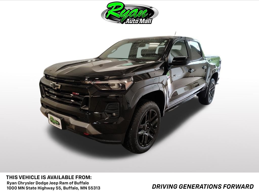 Black 2025 Chevrolet Colorado Pickup Truck Four-Wheel Drive 8-Speed Automatic