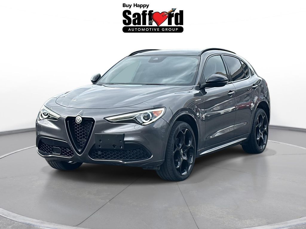 2023 Alfa Romeo Stelvio Veloce AWD