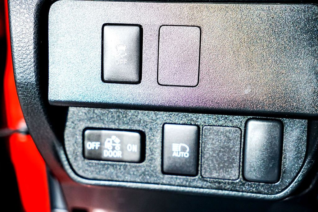 Used Car 2023 Toyota Tacoma  Sr5 For Sale Under $30,000 In Taylor, Texas