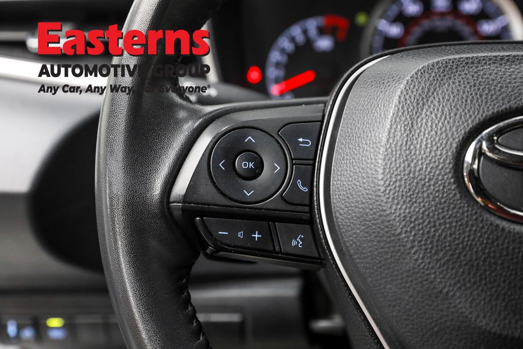 Used 2022 Silver Toyota SE image 15