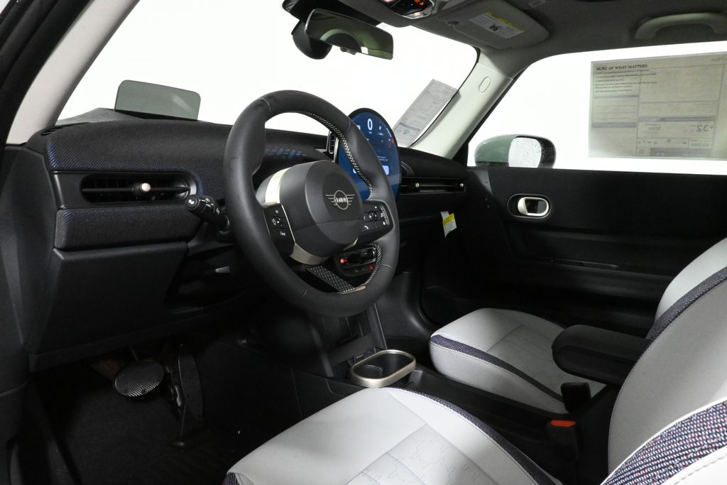 Thumbnail: 2025 MINI Cooper - 15