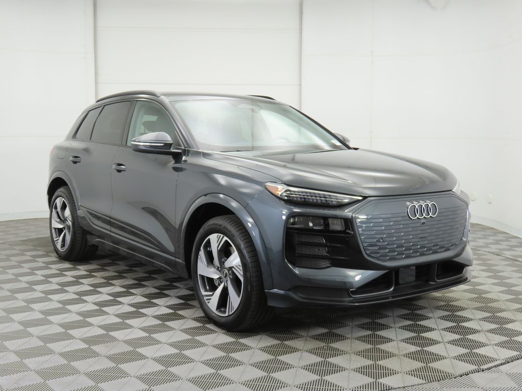 2025 Audi Q6 e-tron Premium 3
