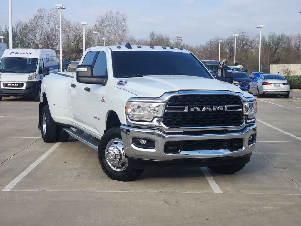 2023 RAM 3500 Big Horn Crew Cab LB DRW 4WD