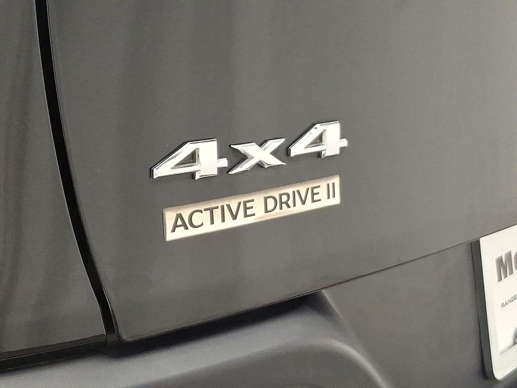 Thumbnail: 2015 Jeep Cherokee - 31