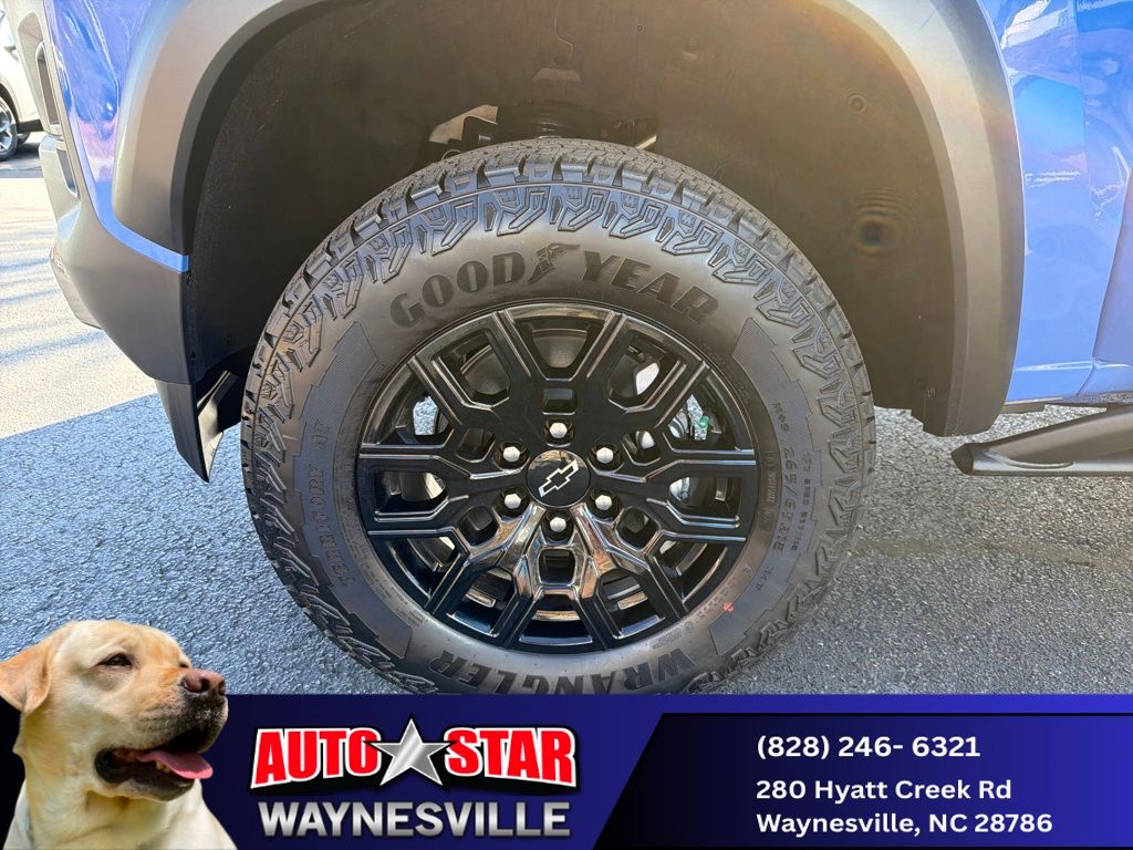 new 2026 Chevrolet Colorado car, priced at $45,445