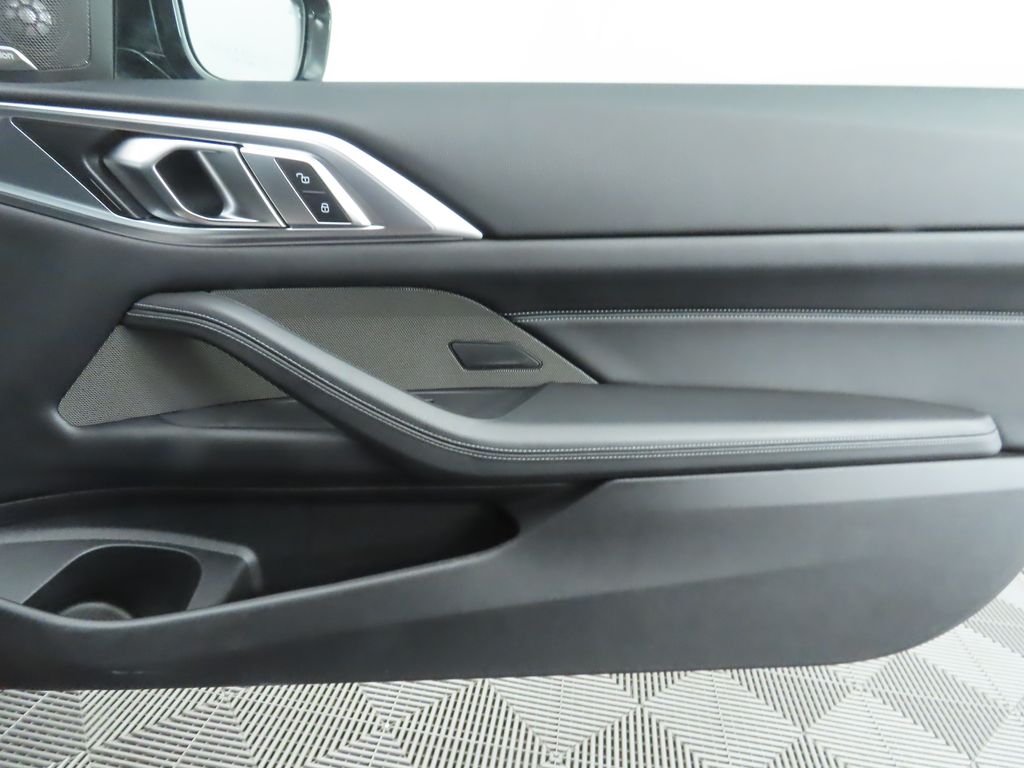 Thumbnail: 2024 BMW 4 Series - 26