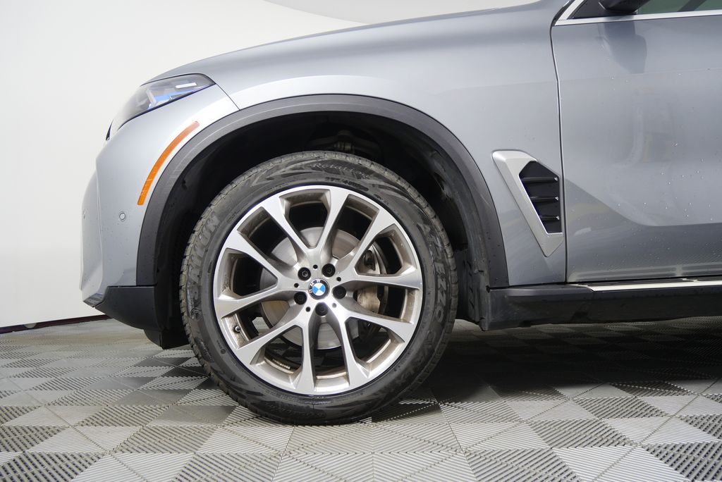 Thumbnail: 2024 BMW X5 - 7