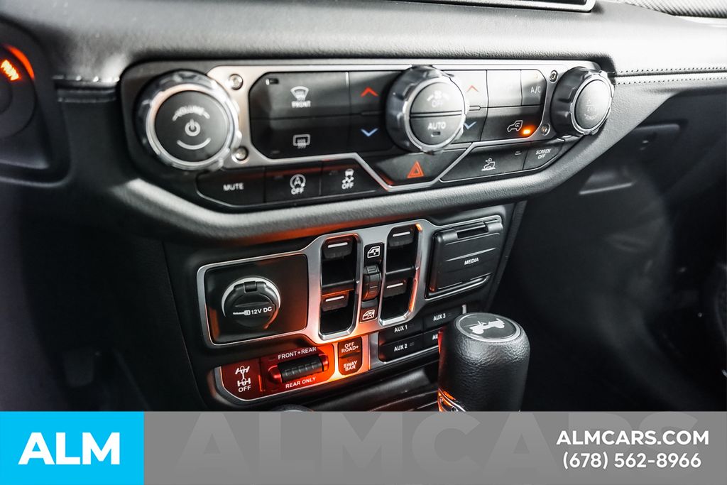 Used 2025 Black Jeep Rubicon image 35