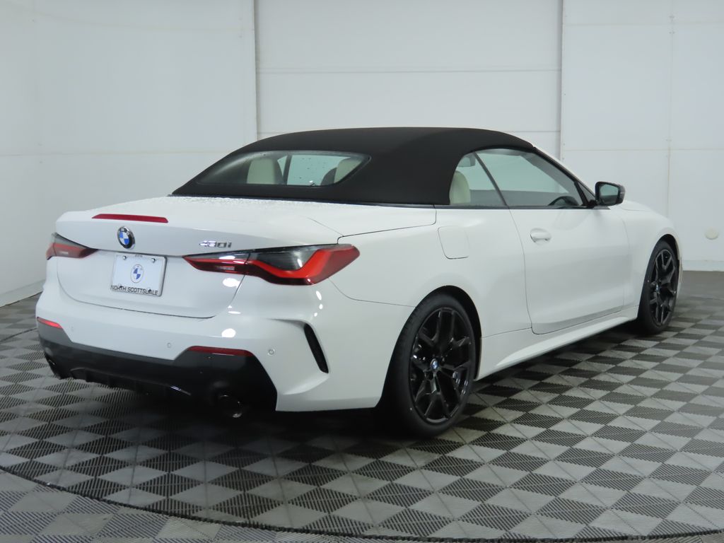 Thumbnail: 2026 BMW 4 Series - 13