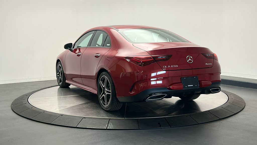 2025 Mercedes-Benz CLA 250 5