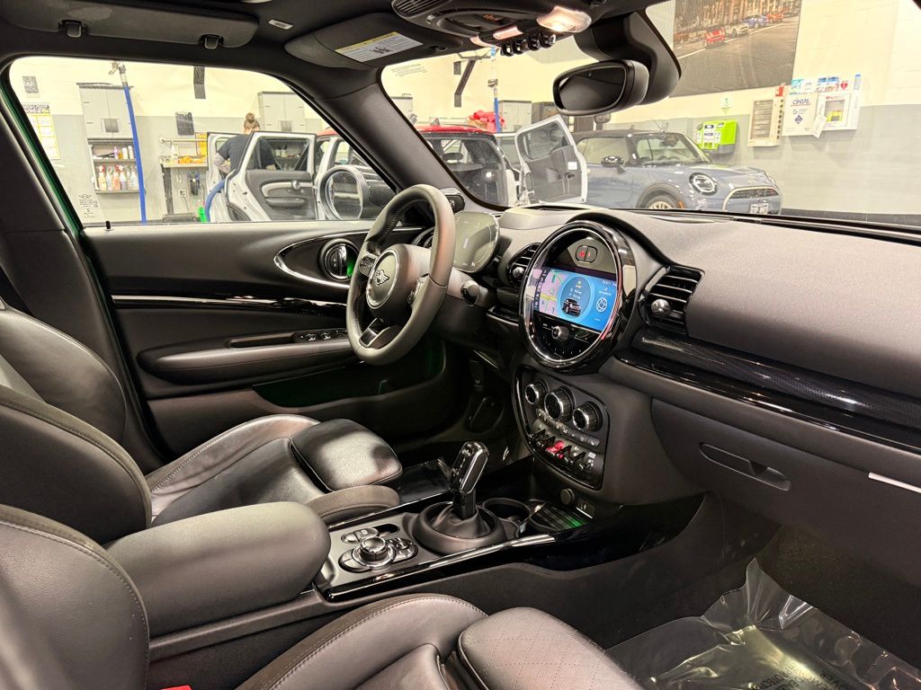 Thumbnail: 2023 MINI Cooper Clubman - 28