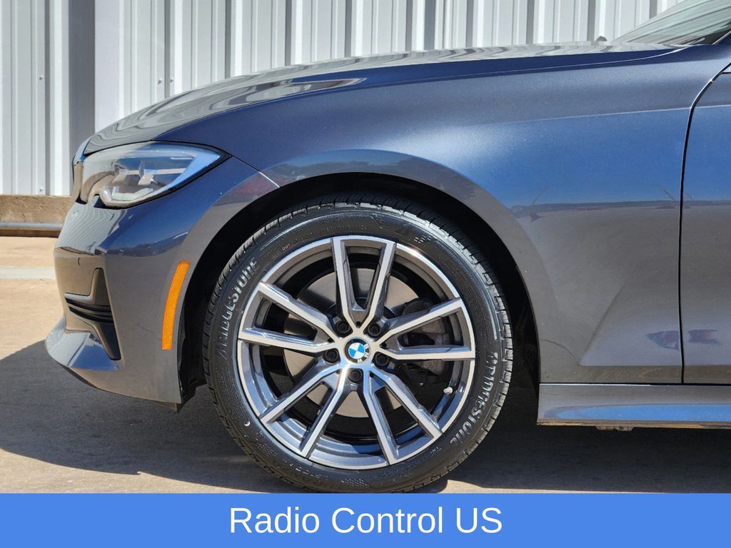 2021 BMW 3 Series 330i 9