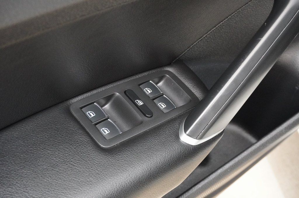 Used Car 2022 Volkswagen Passat  2.0t R-line For Sale Under $20,000 In Weatherford, Texas