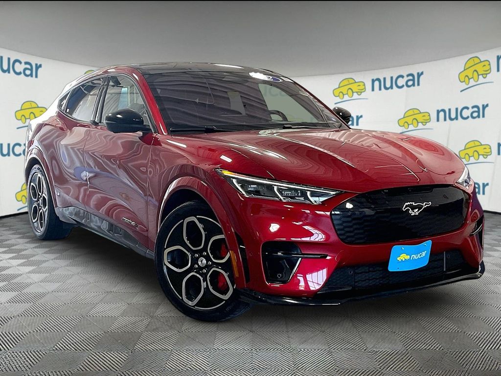 2022 Ford Mustang Mach-E — photo 1