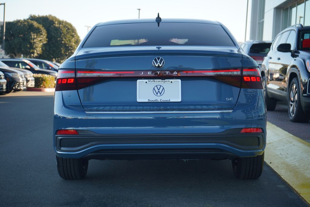 Thumbnail: 2026 Volkswagen Jetta - 4