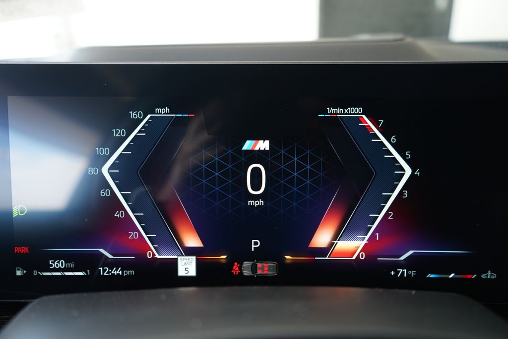 Thumbnail: 2026 BMW X5 - 16