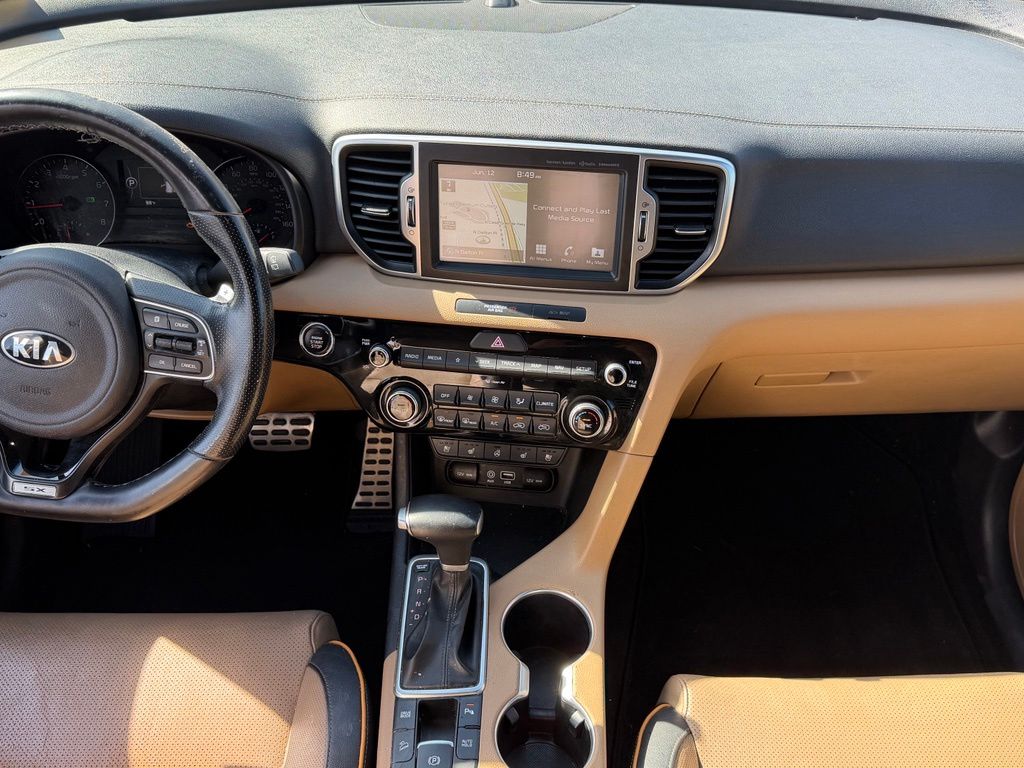Used 2018 Brown Kia SX image 10