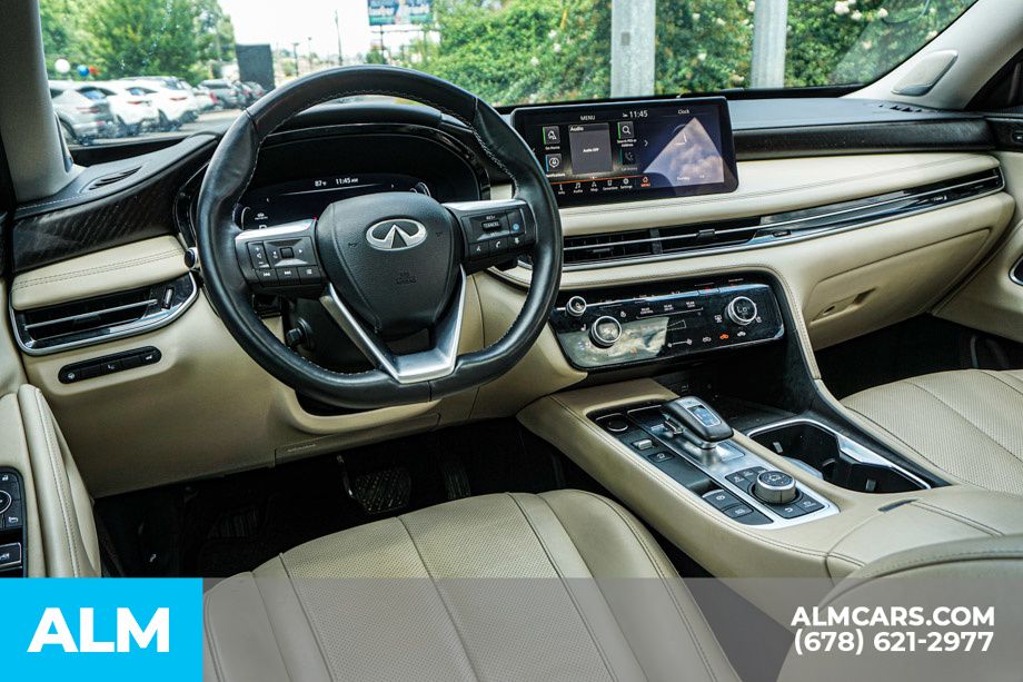 Used 2024 Gray INFINITI Sensory image 29