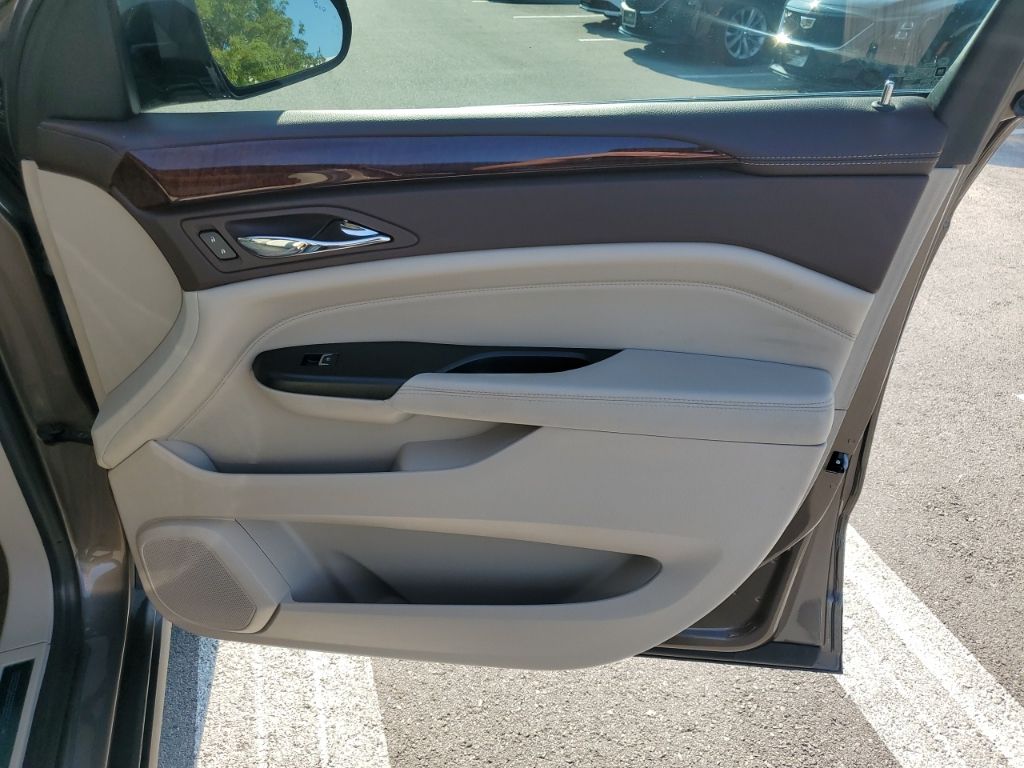 2015 Cadillac Srx  Luxury In Austin, Texas