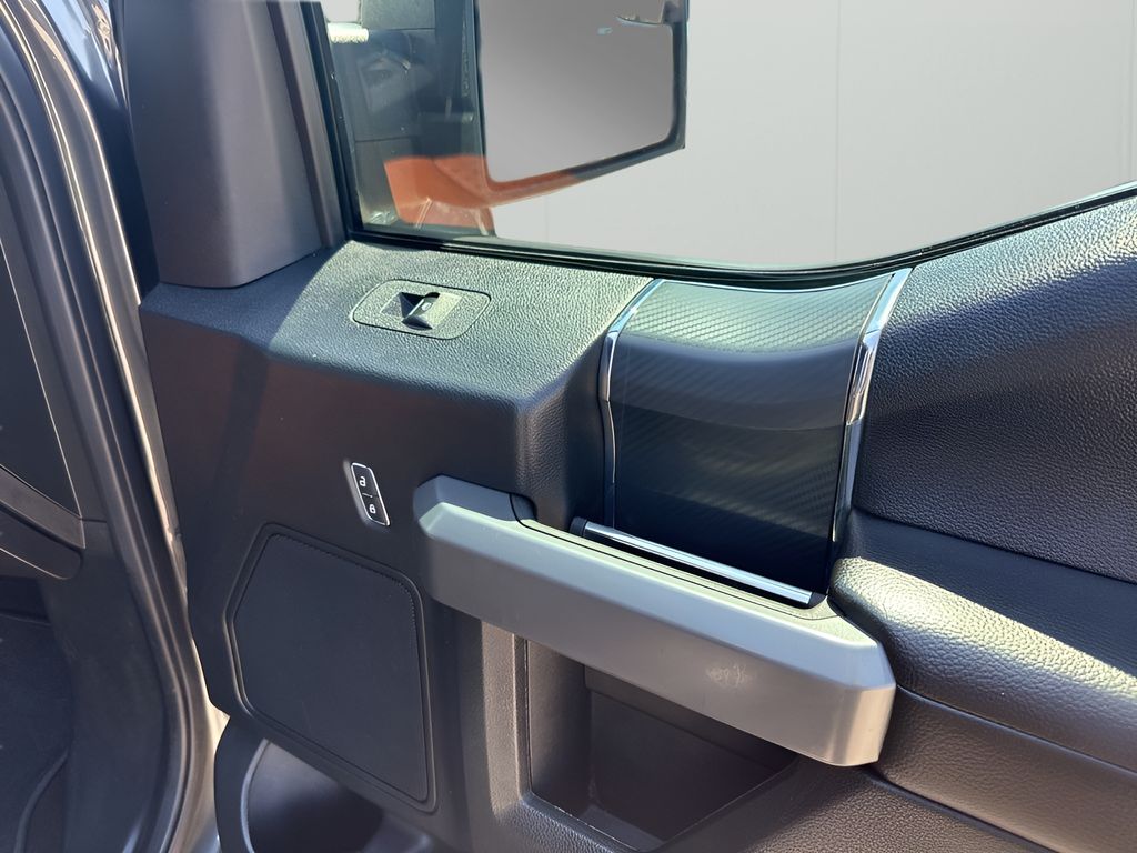 Used Car 2019 Ford F-150  Xlt For Sale Under $25,000 In Austin, Texas