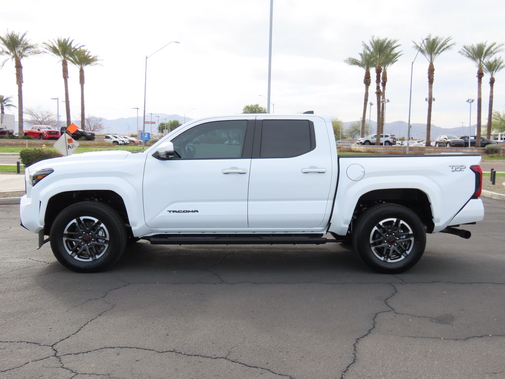 2025 Toyota Tacoma TRD Sport 8