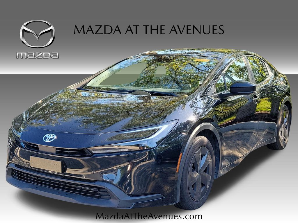 2024 Toyota Prius LE