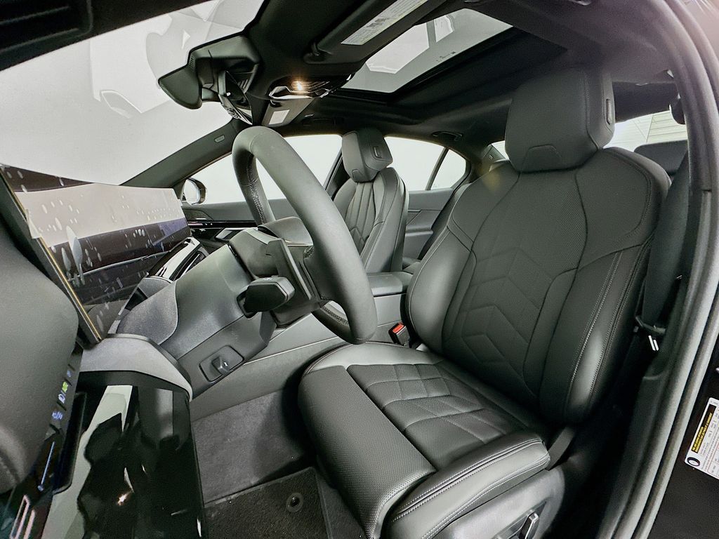 2024 BMW 5 Series 530i 16