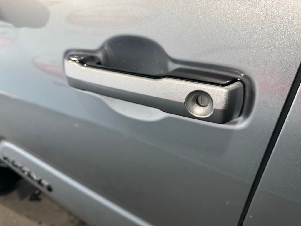 Thumbnail: 2025 Toyota Tacoma - 15