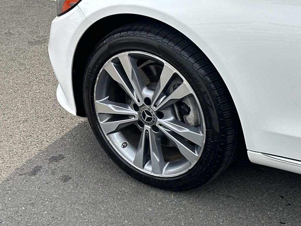 Thumbnail: 2019 Mercedes-Benz C-Class - 15