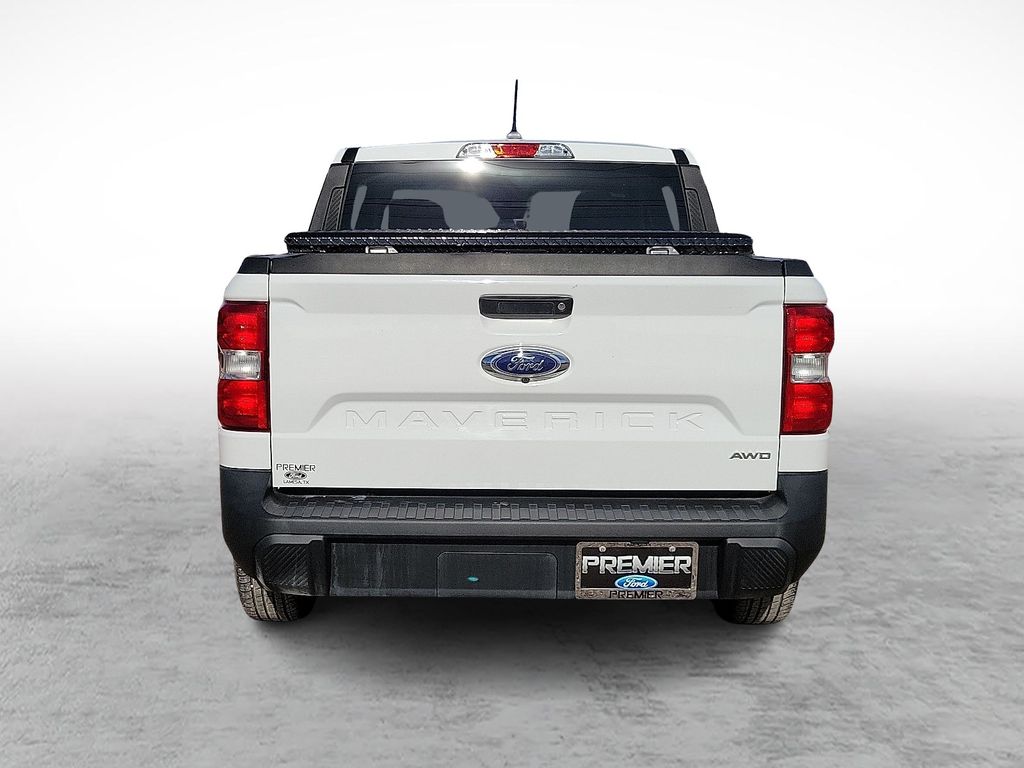Used 2022 White Ford XL image 9
