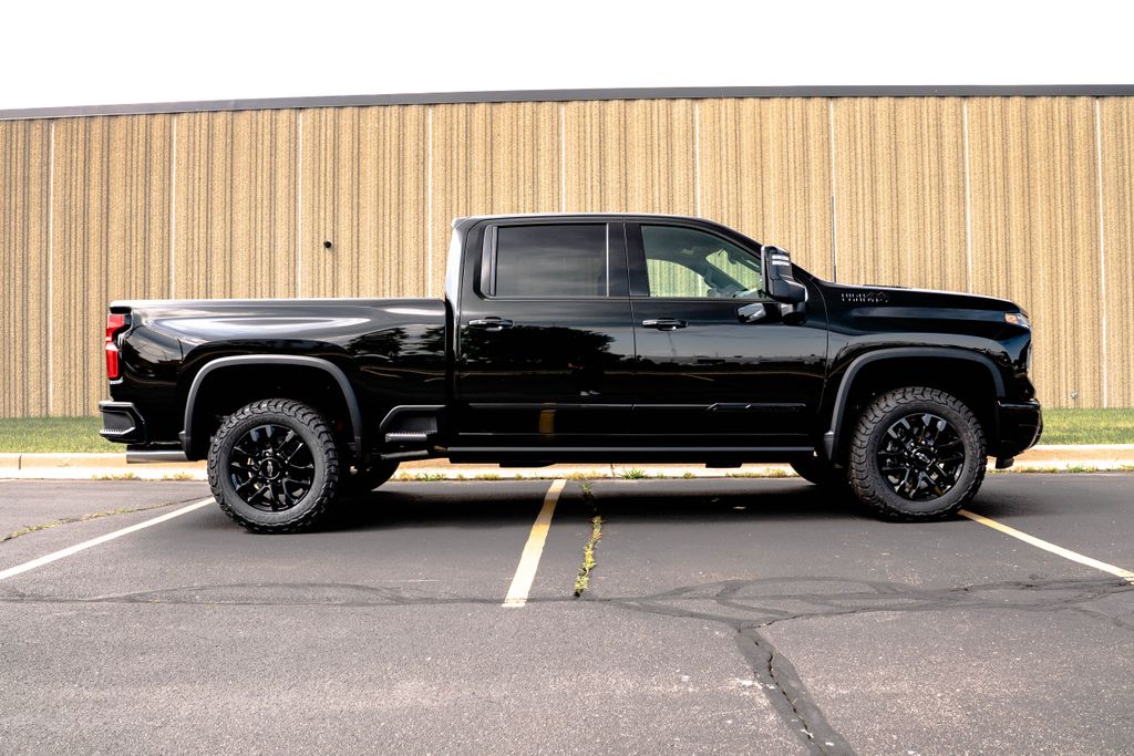 2026 Chevrolet Silverado 2500 HD High Country - Photo 13