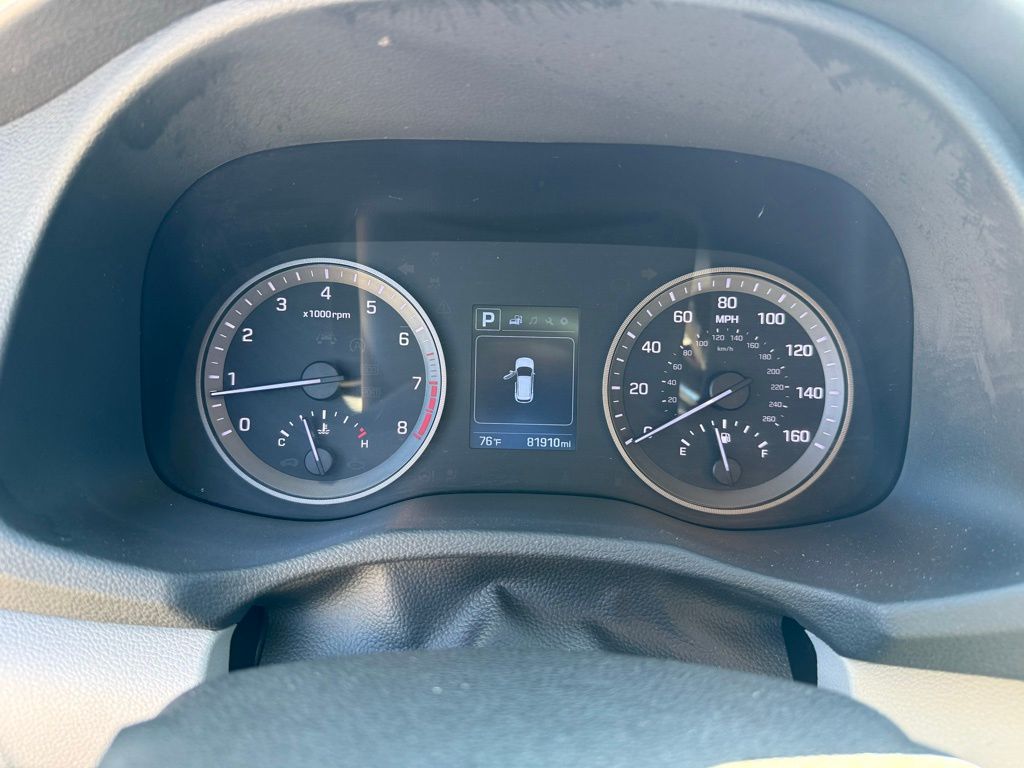 Thumbnail: 2017 Hyundai Tucson - 16