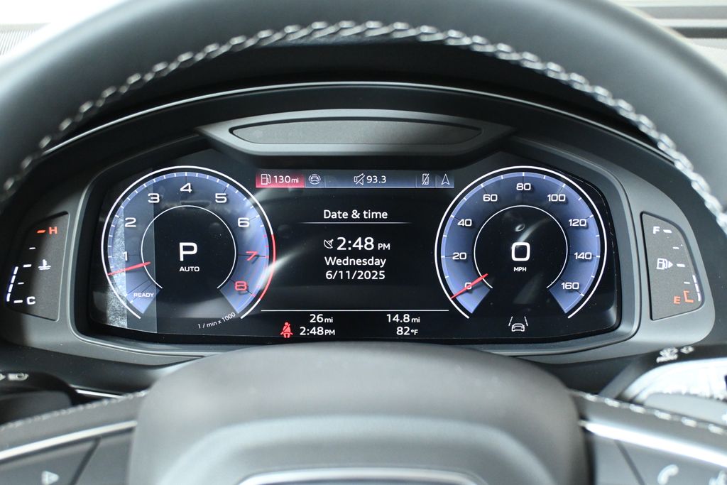 Thumbnail: 2025 Audi Q8 - 15