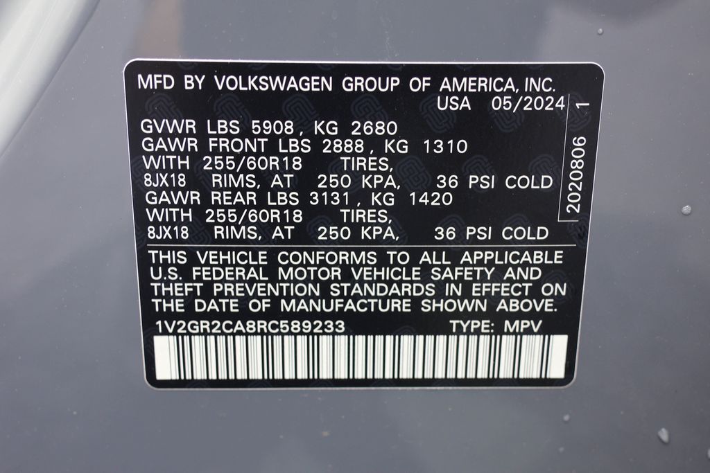 2024 Volkswagen Atlas 2.0T Peak Edition SEL 40