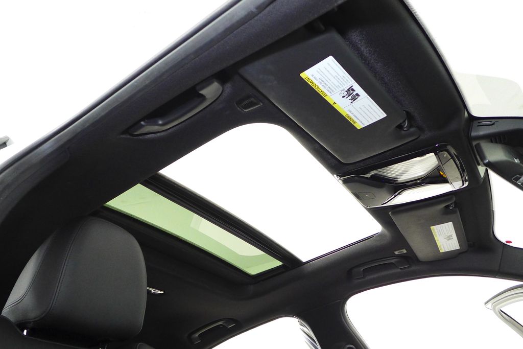 Thumbnail: 2021 BMW 3 Series - 18