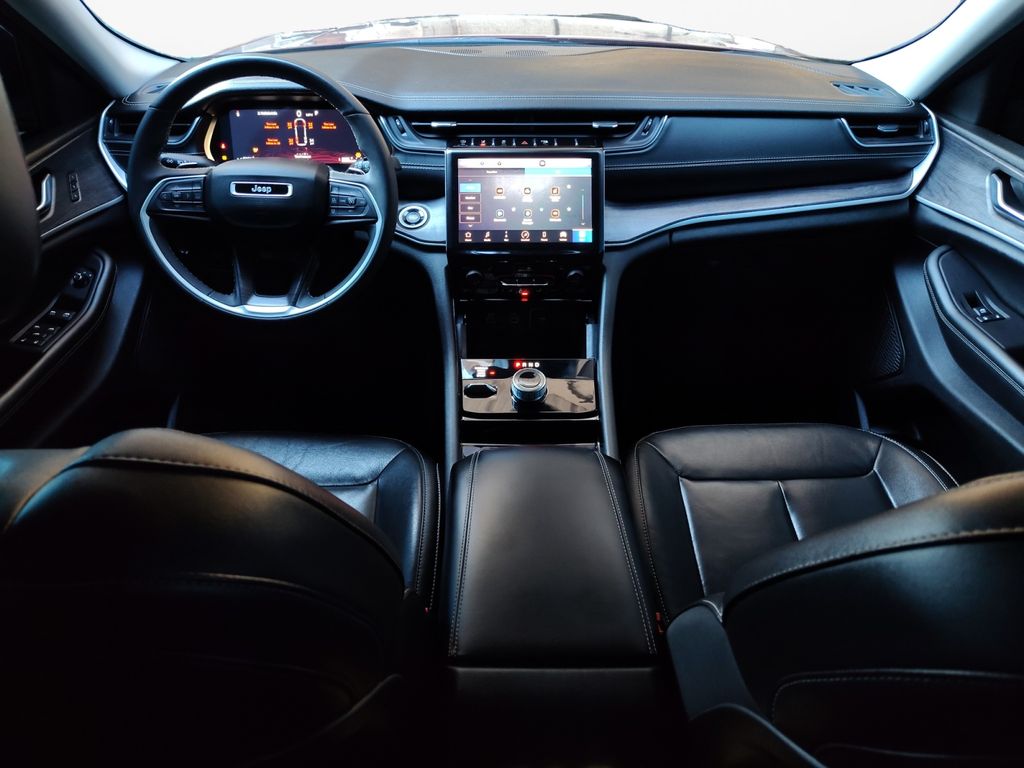 Used Car 2023 Jeep Grand Cherokee L  Limited For Sale Under $30,000 In Austin, Texas