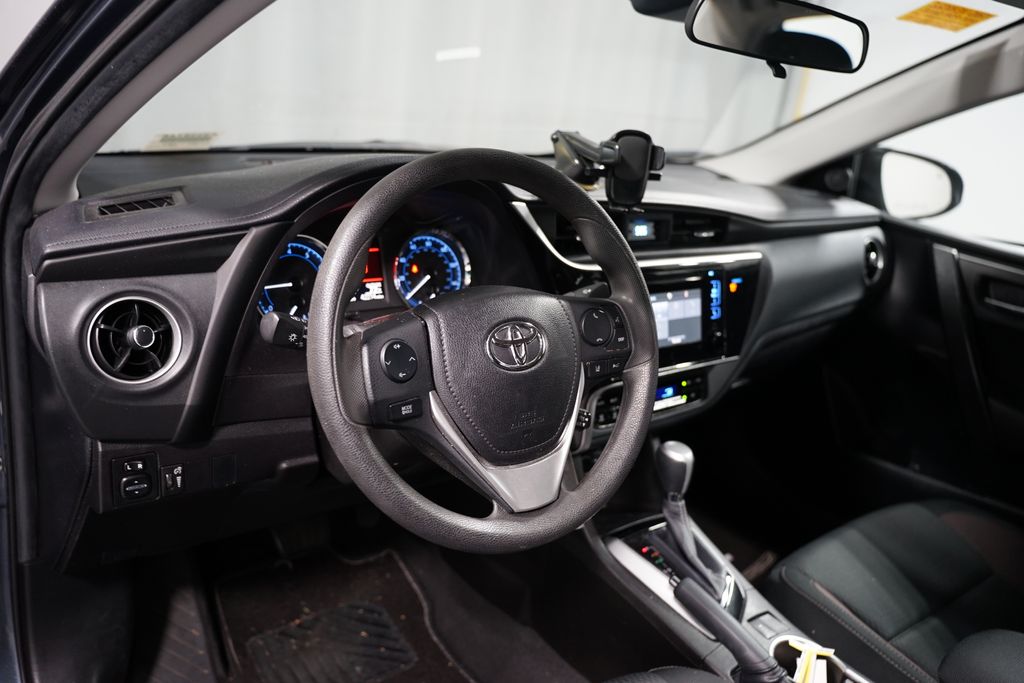 Thumbnail: 2019 Toyota Corolla - 7