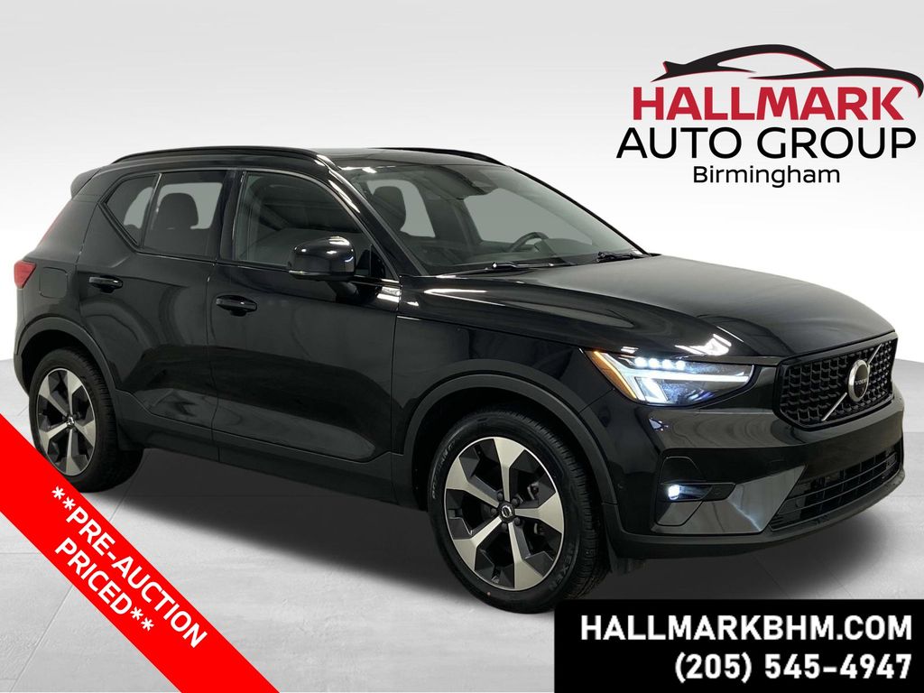 2023 Volvo XC40 Ultimate