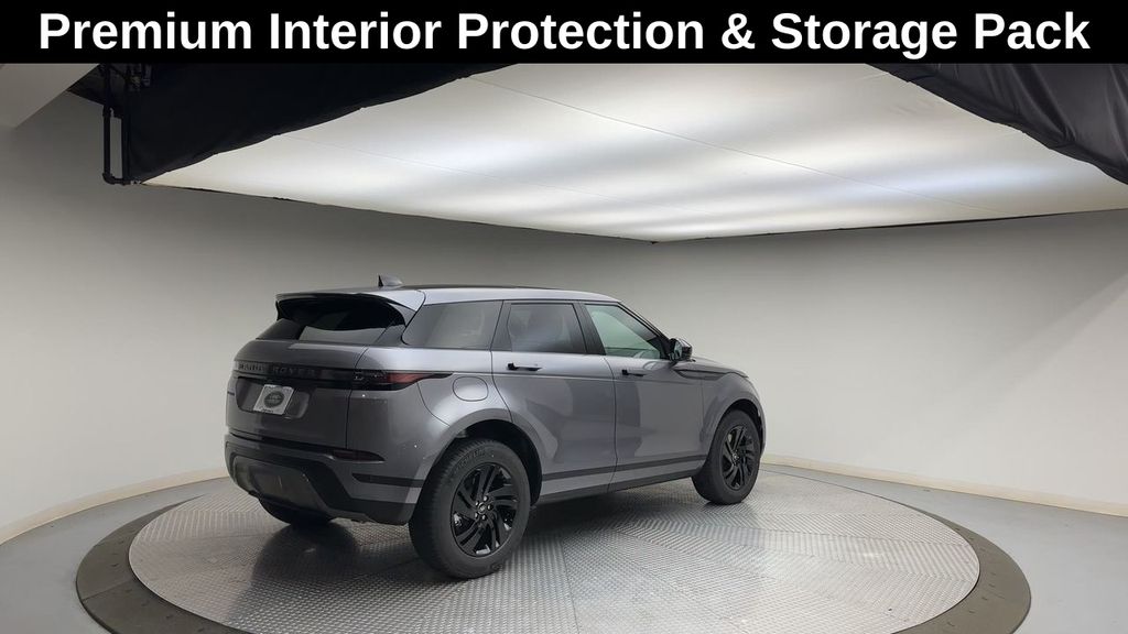 Thumbnail: 2025 Land Rover Range Rover Evoque - 9