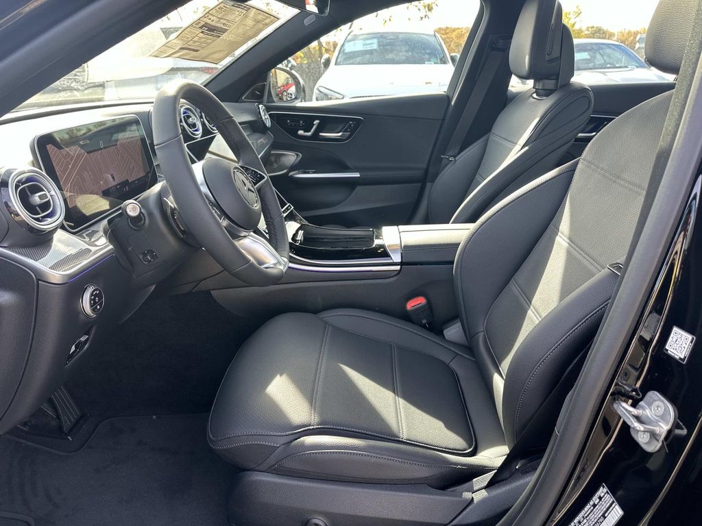 Thumbnail: 2025 Mercedes-Benz C-Class - 16